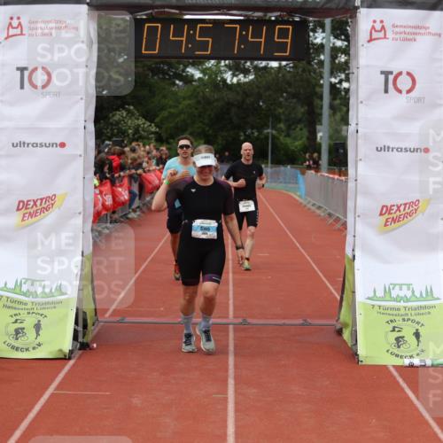 14.06.2026 - 7 Türme Triathlon Andreas Tolksdorf http://msf.ph/oto/9806017 14.06.2026 15:57:48 Ziel 1055, 1109, 1361, 1478, 1693 meine-sportfotos.de