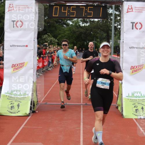 14.06.2026 - 7 Türme Triathlon Andreas Tolksdorf http://msf.ph/oto/9806020 14.06.2026 15:57:49 Ziel 1055, 1109, 1361, 1478, 1693 meine-sportfotos.de