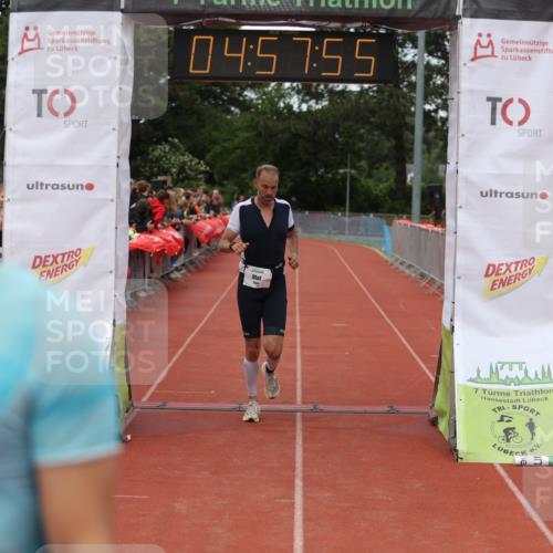 14.06.2026 - 7 Türme Triathlon Andreas Tolksdorf http://msf.ph/oto/9806025 14.06.2026 15:57:53 Ziel 1055, 1109, 1361, 1478 meine-sportfotos.de