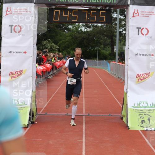 14.06.2026 - 7 Türme Triathlon Andreas Tolksdorf http://msf.ph/oto/9806026 14.06.2026 15:57:54 Ziel 1055, 1109, 1361, 1478 meine-sportfotos.de