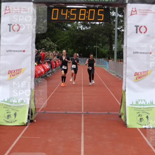 14.06.2026 - 7 Türme Triathlon Andreas Tolksdorf http://msf.ph/oto/9806030 14.06.2026 15:58:03 Ziel 1207, 1516, 1609 meine-sportfotos.de