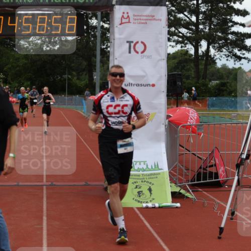 14.06.2026 - 7 Türme Triathlon Andreas Tolksdorf http://msf.ph/oto/9806078 14.06.2026 15:58:57 Ziel 893, 1077, 1121, 1522, 1635 meine-sportfotos.de