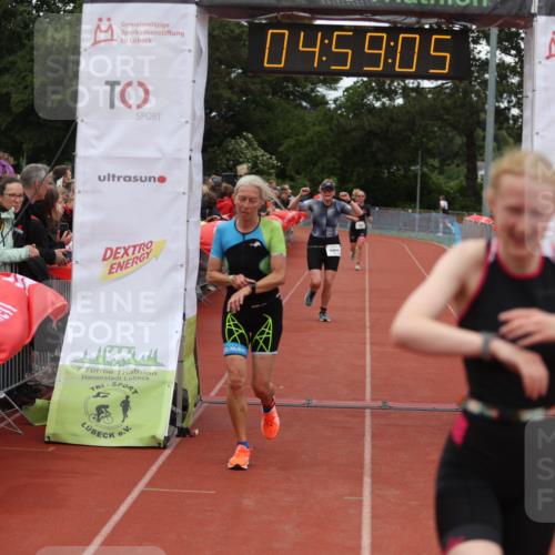 14.06.2026 - 7 Türme Triathlon Andreas Tolksdorf http://msf.ph/oto/9806085 14.06.2026 15:59:04 Ziel 1234, 1522, 1617, 1635, 1670 meine-sportfotos.de