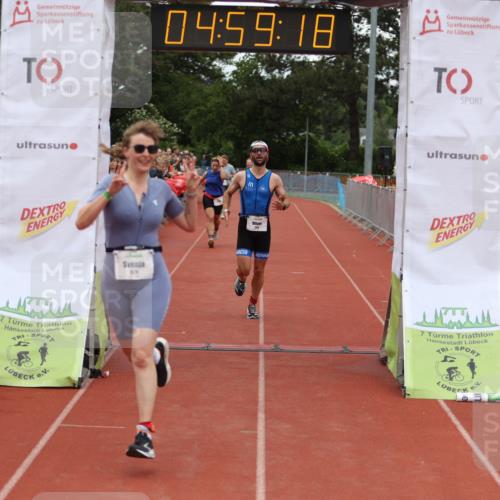 14.06.2026 - 7 Türme Triathlon Andreas Tolksdorf http://msf.ph/oto/9806105 14.06.2026 15:59:17 Ziel 1204, 1234, 1528, 1670, 1737 meine-sportfotos.de