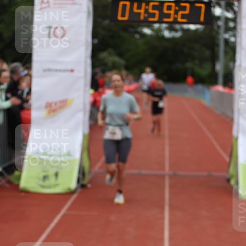 14.06.2026 - 7 Türme Triathlon Andreas Tolksdorf http://msf.ph/oto/9806117 14.06.2026 15:59:26 Ziel 1204, 1358, 1476, 1579, 1728, 1737 meine-sportfotos.de