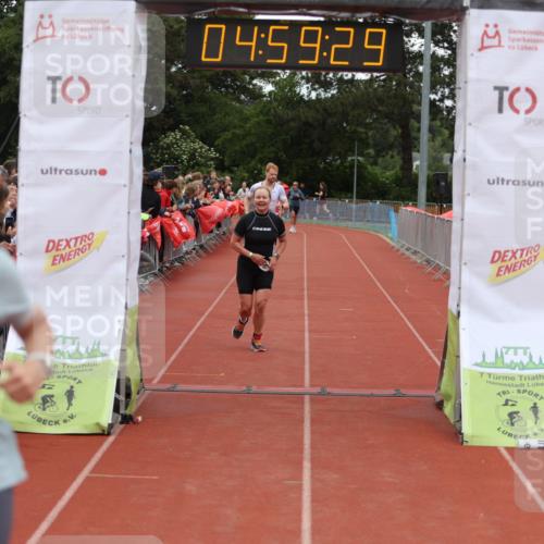 14.06.2026 - 7 Türme Triathlon Andreas Tolksdorf http://msf.ph/oto/9806118 14.06.2026 15:59:28 Ziel 1358, 1476, 1579, 1728, 1737 meine-sportfotos.de