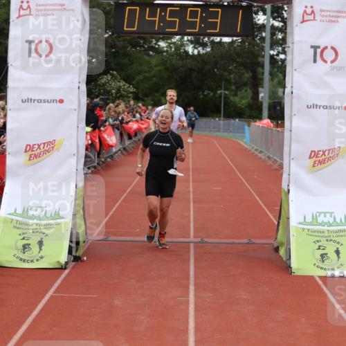 14.06.2026 - 7 Türme Triathlon Andreas Tolksdorf http://msf.ph/oto/9806121 14.06.2026 15:59:30 Ziel 1358, 1476, 1579, 1728, 1737 meine-sportfotos.de
