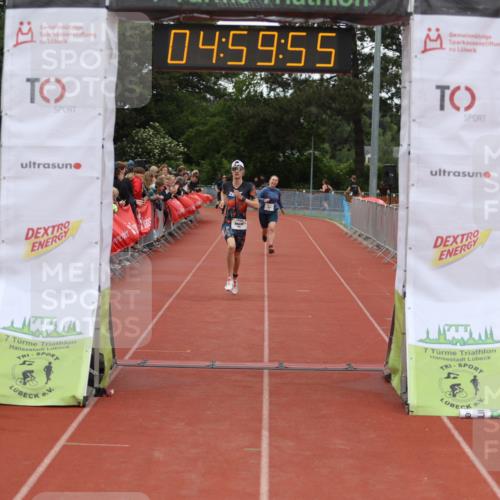 14.06.2026 - 7 Türme Triathlon Andreas Tolksdorf http://msf.ph/oto/9806151 14.06.2026 15:59:54 Ziel 895, 1346, 1549 meine-sportfotos.de