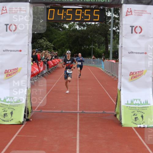 14.06.2026 - 7 Türme Triathlon Andreas Tolksdorf http://msf.ph/oto/9806152 14.06.2026 15:59:54 Ziel 895, 1346, 1549 meine-sportfotos.de