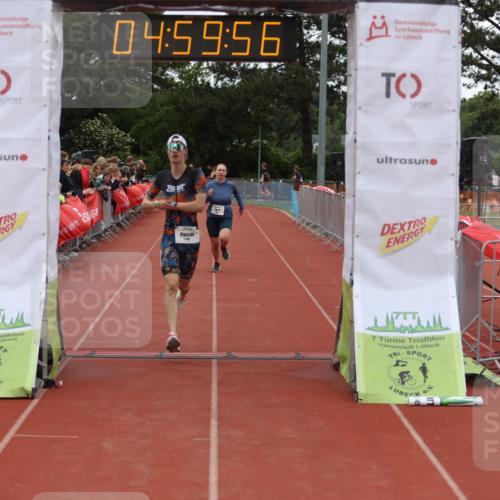 14.06.2026 - 7 Türme Triathlon Andreas Tolksdorf http://msf.ph/oto/9806156 14.06.2026 15:59:55 Ziel 895, 1346, 1549 meine-sportfotos.de