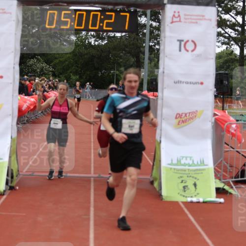 14.06.2026 - 7 Türme Triathlon Andreas Tolksdorf http://msf.ph/oto/9806185 14.06.2026 16:00:26 Ziel 983, 1557, 1577, 1606, 1633, 1683, 1774 meine-sportfotos.de