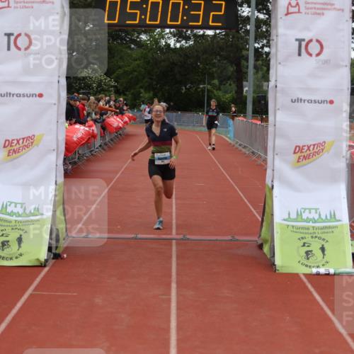 14.06.2026 - 7 Türme Triathlon Andreas Tolksdorf http://msf.ph/oto/9806193 14.06.2026 16:00:31 Ziel 983, 1577, 1633, 1774 meine-sportfotos.de