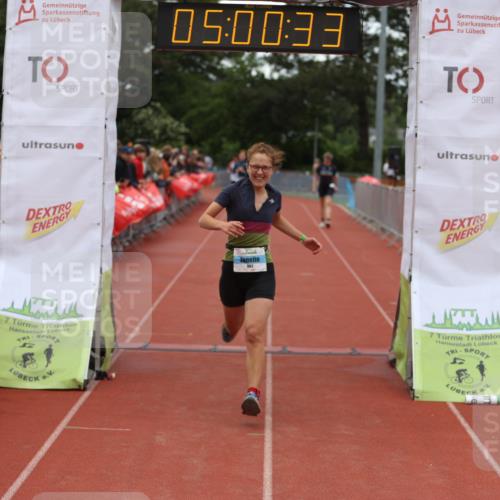 14.06.2026 - 7 Türme Triathlon Andreas Tolksdorf http://msf.ph/oto/9806195 14.06.2026 16:00:32 Ziel 983, 1112, 1577, 1633, 1774 meine-sportfotos.de