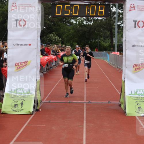 14.06.2026 - 7 Türme Triathlon Andreas Tolksdorf http://msf.ph/oto/9806232 14.06.2026 16:01:07 Ziel 1057, 1554, 1630, 1652, 1664, 1708 meine-sportfotos.de