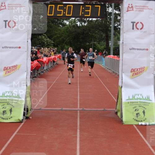 14.06.2026 - 7 Türme Triathlon Andreas Tolksdorf http://msf.ph/oto/9806255 14.06.2026 16:01:35 Ziel 806, 1382, 1794 meine-sportfotos.de