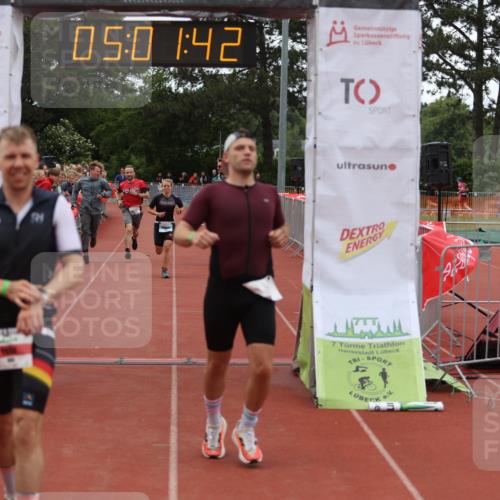 14.06.2026 - 7 Türme Triathlon Andreas Tolksdorf http://msf.ph/oto/9806267 14.06.2026 16:01:41 Ziel 806, 962, 1382, 1790, 1794 meine-sportfotos.de