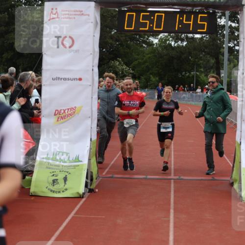 14.06.2026 - 7 Türme Triathlon Andreas Tolksdorf http://msf.ph/oto/9806272 14.06.2026 16:01:44 Ziel 806, 962, 1382, 1790, 1794 meine-sportfotos.de