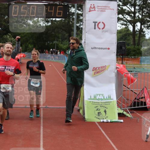 14.06.2026 - 7 Türme Triathlon Andreas Tolksdorf http://msf.ph/oto/9806274 14.06.2026 16:01:45 Ziel 806, 962, 1319, 1382, 1790, 1794 meine-sportfotos.de