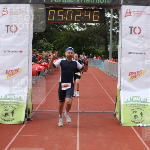 14.06.2026 - 7 Türme Triathlon Andreas Tolksdorf http://msf.ph/oto/9806347 14.06.2026 16:02:45 Ziel 812, 1293, 1511, 1597, 1599, 1642, 1695 meine-sportfotos.de