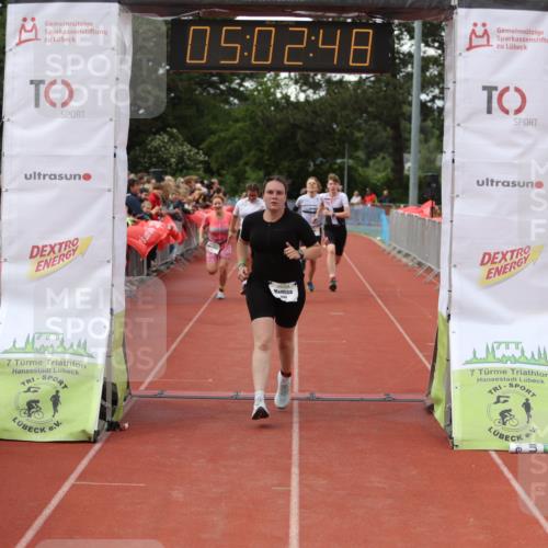 14.06.2026 - 7 Türme Triathlon Andreas Tolksdorf http://msf.ph/oto/9806351 14.06.2026 16:02:47 Ziel 812, 1293, 1511, 1597, 1599, 1642, 1695 meine-sportfotos.de