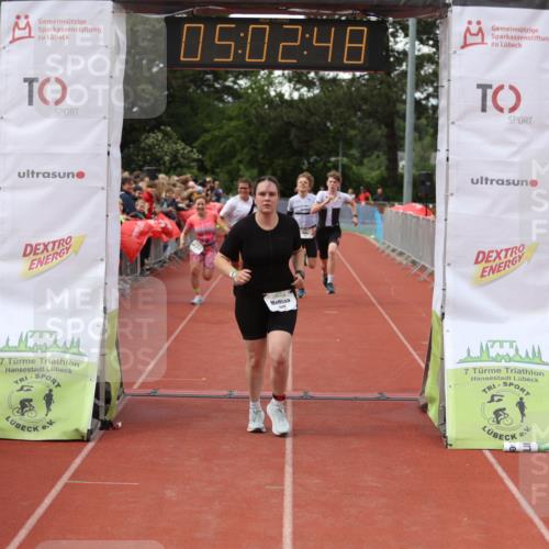 14.06.2026 - 7 Türme Triathlon Andreas Tolksdorf http://msf.ph/oto/9806352 14.06.2026 16:02:47 Ziel 812, 1293, 1511, 1597, 1599, 1642, 1695 meine-sportfotos.de