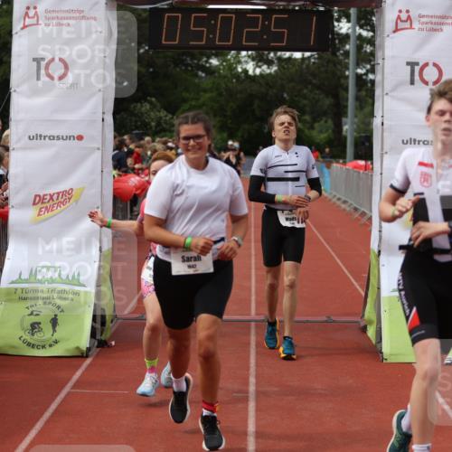 14.06.2026 - 7 Türme Triathlon Andreas Tolksdorf http://msf.ph/oto/9806359 14.06.2026 16:02:50 Ziel 716, 812, 1293, 1322, 1511, 1597, 1599, 1642, 1695 meine-sportfotos.de