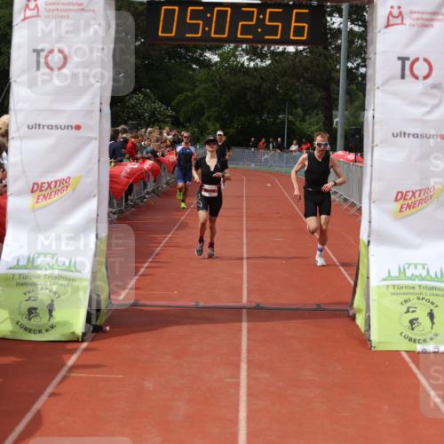 14.06.2026 - 7 Türme Triathlon Andreas Tolksdorf http://msf.ph/oto/9806363 14.06.2026 16:02:55 Ziel 716, 876, 1293, 1322, 1375, 1511, 1599, 1642 meine-sportfotos.de