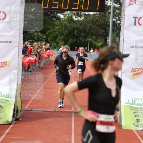 14.06.2026 - 7 Türme Triathlon Andreas Tolksdorf http://msf.ph/oto/9806371 14.06.2026 16:03:06 Ziel 716, 876, 1064, 1375, 1747 meine-sportfotos.de
