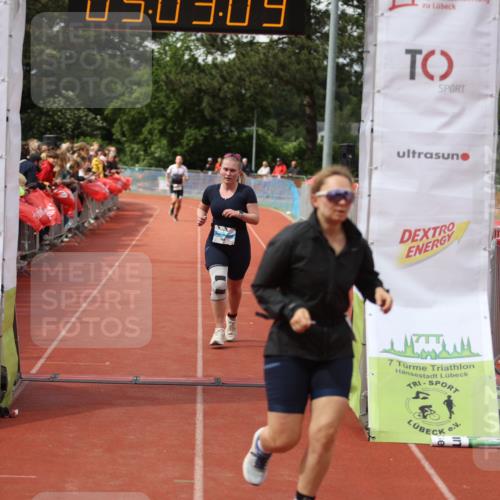 14.06.2026 - 7 Türme Triathlon Andreas Tolksdorf http://msf.ph/oto/9806374 14.06.2026 16:03:08 Ziel 876, 1064, 1375, 1477, 1747 meine-sportfotos.de