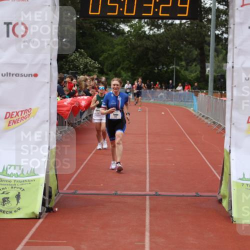 14.06.2026 - 7 Türme Triathlon Andreas Tolksdorf http://msf.ph/oto/9806399 14.06.2026 16:03:27 Ziel 1503, 1546, 1548, 1620 meine-sportfotos.de