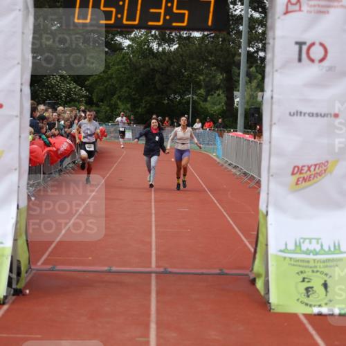 14.06.2026 - 7 Türme Triathlon Andreas Tolksdorf http://msf.ph/oto/9806429 14.06.2026 16:03:56 Ziel 1353, 1550 meine-sportfotos.de