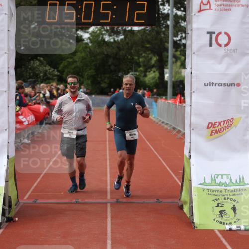 14.06.2026 - 7 Türme Triathlon Andreas Tolksdorf http://msf.ph/oto/9806508 14.06.2026 16:05:11 Ziel 811, 892, 1459 meine-sportfotos.de