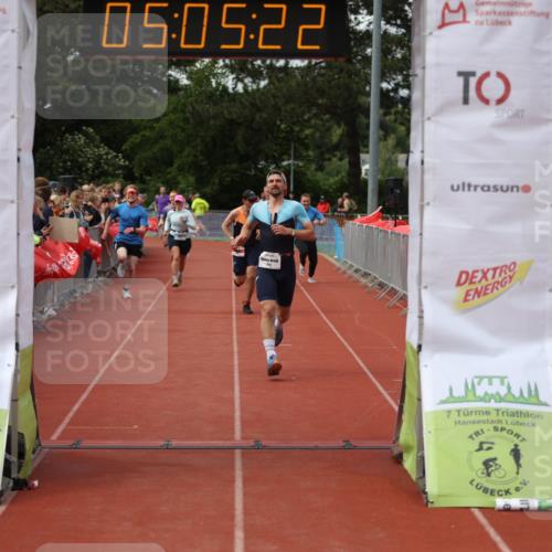 14.06.2026 - 7 Türme Triathlon Andreas Tolksdorf http://msf.ph/oto/9806512 14.06.2026 16:05:21 Ziel 852, 934, 1335, 1362, 1686, 1782 meine-sportfotos.de
