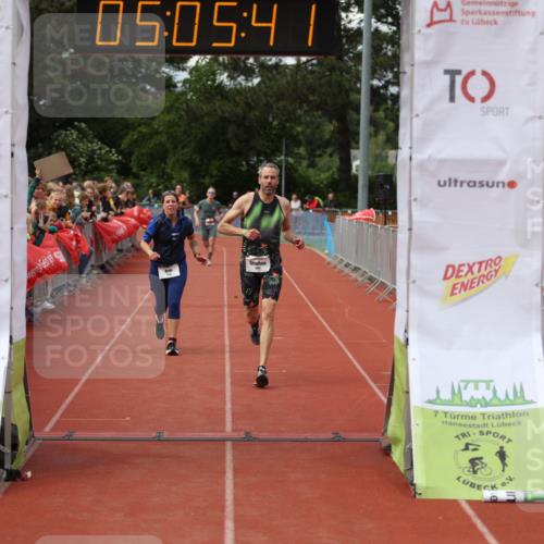 14.06.2026 - 7 Türme Triathlon Andreas Tolksdorf http://msf.ph/oto/9806537 14.06.2026 16:05:40 Ziel 1212, 1253, 1395, 1506 meine-sportfotos.de