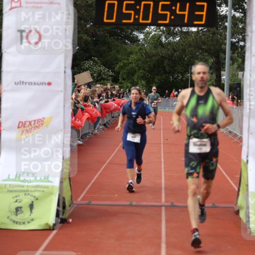 14.06.2026 - 7 Türme Triathlon Andreas Tolksdorf http://msf.ph/oto/9806541 14.06.2026 16:05:42 Ziel 1212, 1253, 1506 meine-sportfotos.de