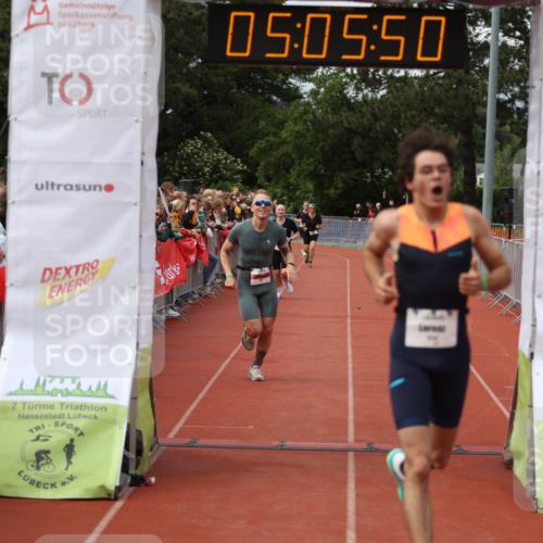 14.06.2026 - 7 Türme Triathlon Andreas Tolksdorf http://msf.ph/oto/9806552 14.06.2026 16:05:49 Ziel 842, 1212, 1253, 1506, 1538 meine-sportfotos.de