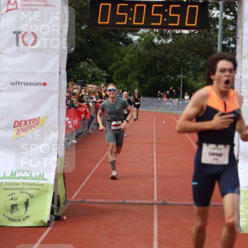 14.06.2026 - 7 Türme Triathlon Andreas Tolksdorf http://msf.ph/oto/9806553 14.06.2026 16:05:49 Ziel 842, 1212, 1253, 1506, 1538 meine-sportfotos.de