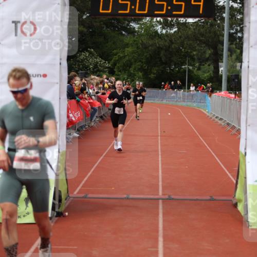 14.06.2026 - 7 Türme Triathlon Andreas Tolksdorf http://msf.ph/oto/9806555 14.06.2026 16:05:52 Ziel 842, 1212, 1538 meine-sportfotos.de