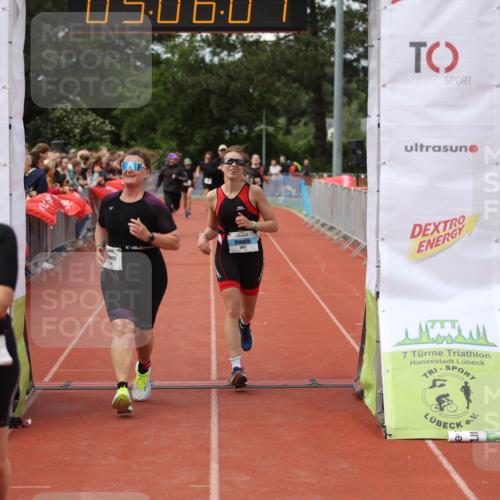 14.06.2026 - 7 Türme Triathlon Andreas Tolksdorf http://msf.ph/oto/9806571 14.06.2026 16:06:06 Ziel 1082, 1585, 1669, 1771 meine-sportfotos.de