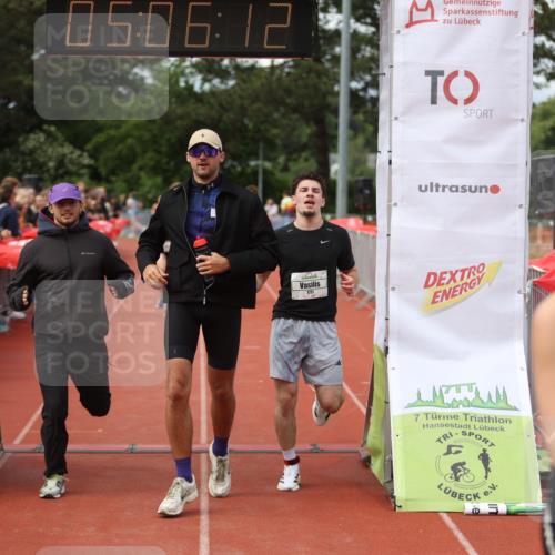 14.06.2026 - 7 Türme Triathlon Andreas Tolksdorf http://msf.ph/oto/9806579 14.06.2026 16:06:11 Ziel 1082, 1203, 1255, 1585, 1610, 1669, 1771 meine-sportfotos.de