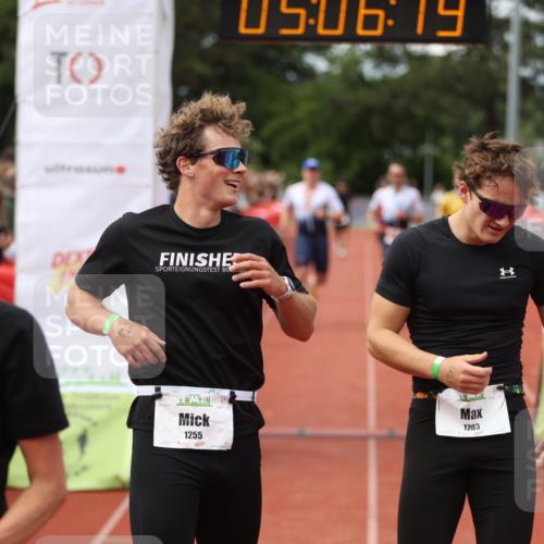 14.06.2026 - 7 Türme Triathlon Andreas Tolksdorf http://msf.ph/oto/9806585 14.06.2026 16:06:18 Ziel 1049, 1203, 1255, 1610, 1649, 1771 meine-sportfotos.de