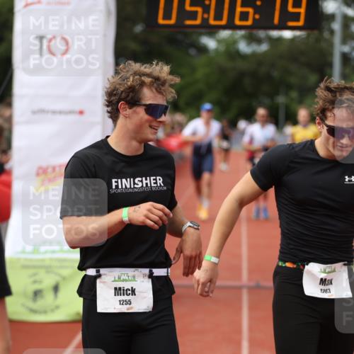 14.06.2026 - 7 Türme Triathlon Andreas Tolksdorf http://msf.ph/oto/9806586 14.06.2026 16:06:18 Ziel 1049, 1203, 1255, 1610, 1649, 1771 meine-sportfotos.de
