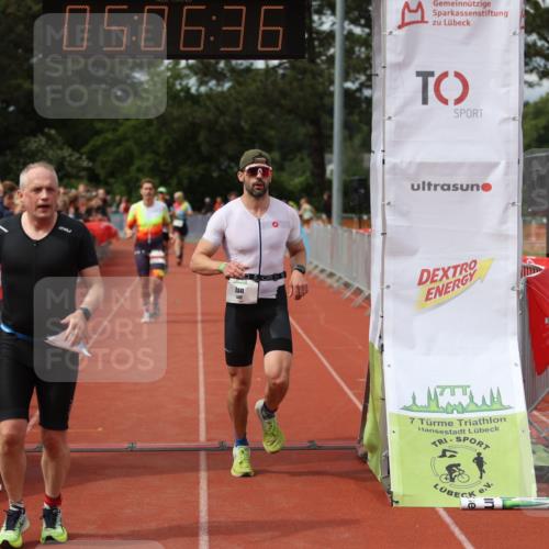 14.06.2026 - 7 Türme Triathlon Andreas Tolksdorf http://msf.ph/oto/9806604 14.06.2026 16:06:35 Ziel 736, 773, 1050, 1442, 1785 meine-sportfotos.de