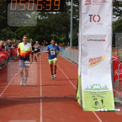 14.06.2026 - 7 Türme Triathlon Andreas Tolksdorf http://msf.ph/oto/9806612 14.06.2026 16:06:38 Ziel 736, 1050, 1066, 1442, 1785 meine-sportfotos.de