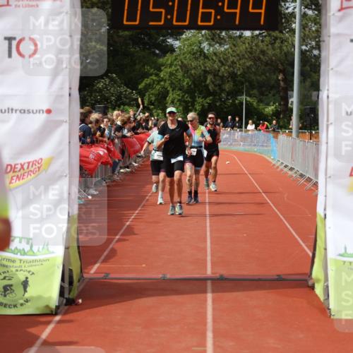 14.06.2026 - 7 Türme Triathlon Andreas Tolksdorf http://msf.ph/oto/9806618 14.06.2026 16:06:42 Ziel 736, 785, 1050, 1066, 1274, 1442, 1521, 1551, 1780, 1785 meine-sportfotos.de