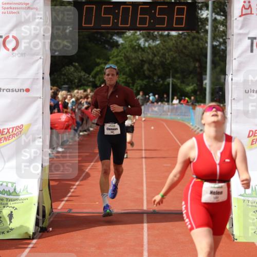 14.06.2026 - 7 Türme Triathlon Andreas Tolksdorf http://msf.ph/oto/9806641 14.06.2026 16:06:57 Ziel 785, 1407, 1464, 1632, 1727, 1780 meine-sportfotos.de