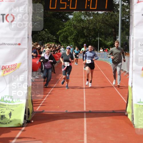 14.06.2026 - 7 Türme Triathlon Andreas Tolksdorf http://msf.ph/oto/9806649 14.06.2026 16:07:06 Ziel 899, 1359, 1464, 1632, 1643 meine-sportfotos.de