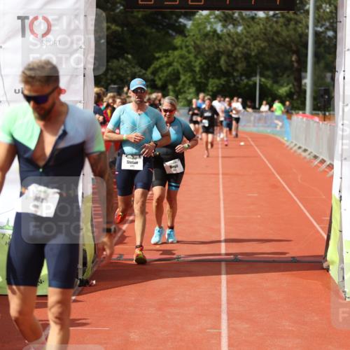 14.06.2026 - 7 Türme Triathlon Andreas Tolksdorf http://msf.ph/oto/9806660 14.06.2026 16:07:16 Ziel 899, 1044, 1213, 1300, 1359, 1643, 1755 meine-sportfotos.de