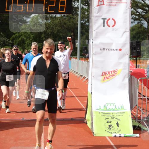 14.06.2026 - 7 Türme Triathlon Andreas Tolksdorf http://msf.ph/oto/9806676 14.06.2026 16:07:27 Ziel 771, 815, 885, 1044, 1300, 1414, 1444, 1547, 1600, 1624, 1798 meine-sportfotos.de