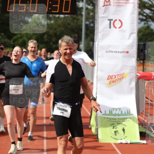 14.06.2026 - 7 Türme Triathlon Andreas Tolksdorf http://msf.ph/oto/9806679 14.06.2026 16:07:28 Ziel 771, 815, 885, 1044, 1300, 1414, 1444, 1547, 1600, 1624, 1798 meine-sportfotos.de